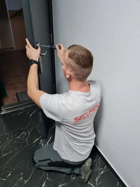 servis bezpečnostných dverí servis bezpečnostných dverí